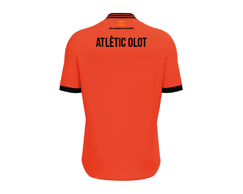 Local At T-shirt. Olot SENIORS